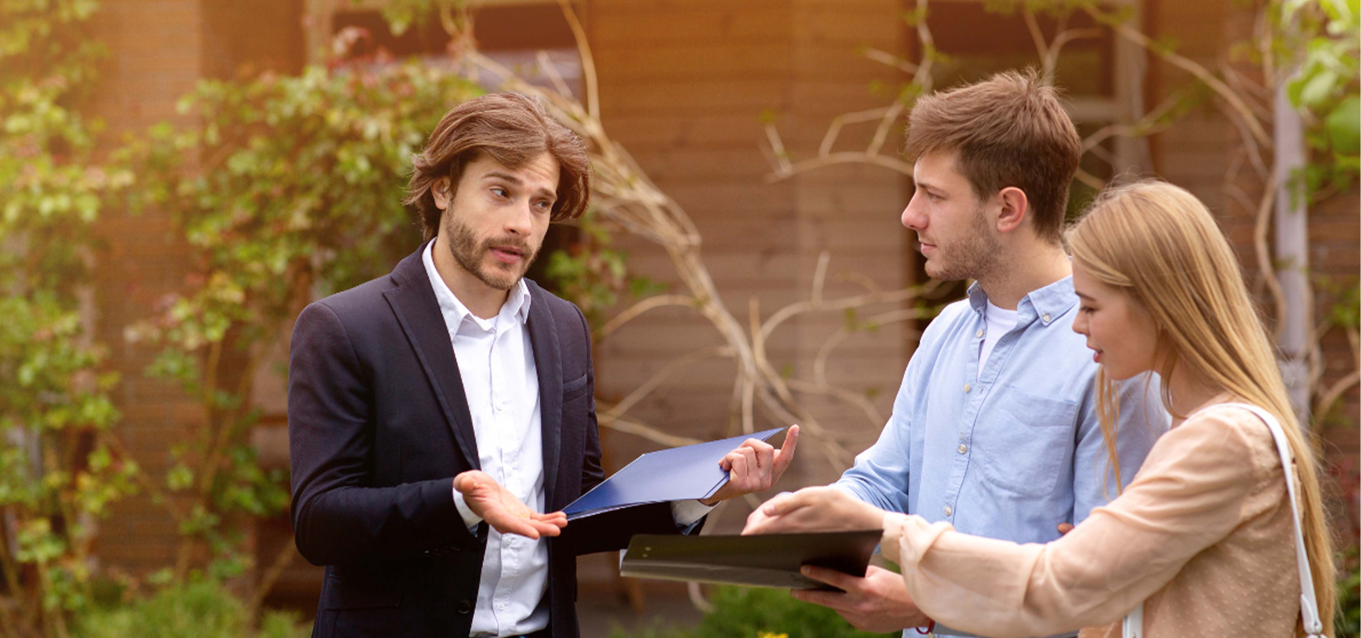 The Role of Property Managers in Villa and Plot Developments